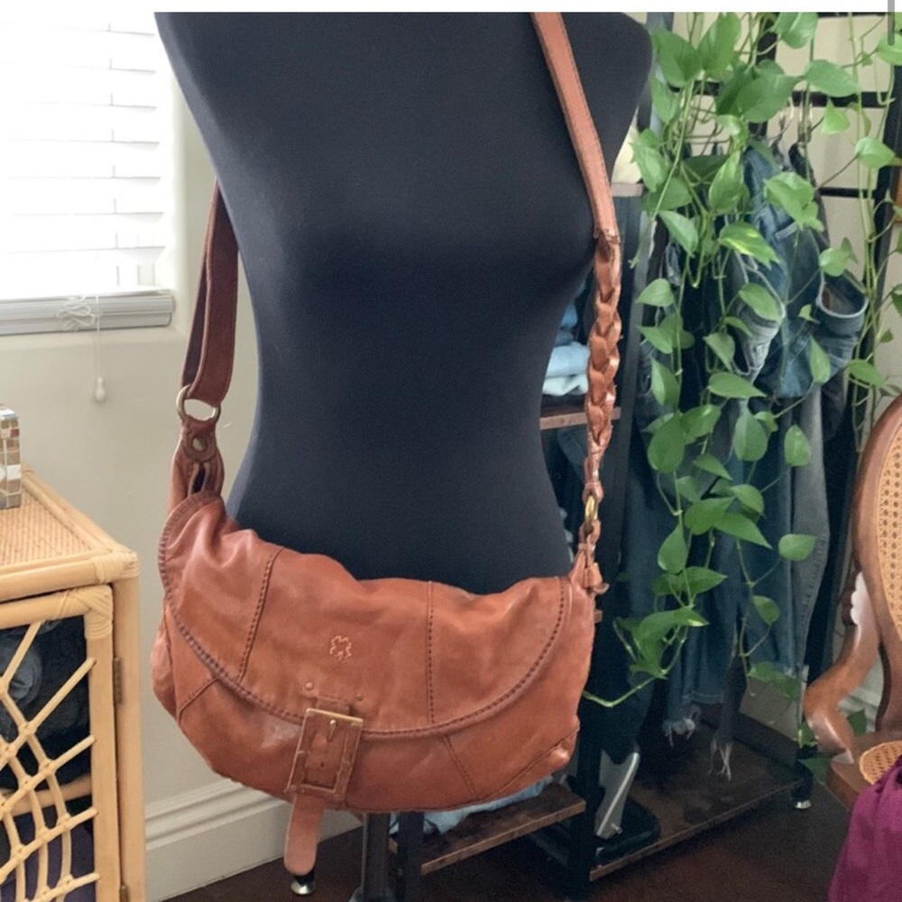 Lucky Brand Vintage Y2K Leather Boho Crossbody Bag / Satchel